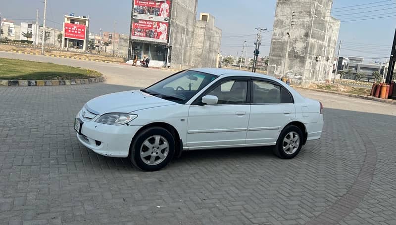 Honda Civic 2005 in OriginaLCondition Betrtn City,Corolla,Cultus,Alto 17