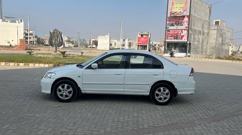 Honda Civic 2005 in OriginaLCondition Betrtn City,Corolla,Cultus,Alto 19