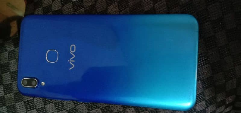 AOA vivo y93 mobile for sale urgent 1