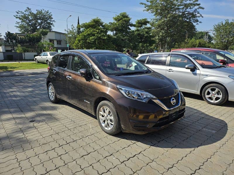 Nissan Note E Power 2020 low mileage 1