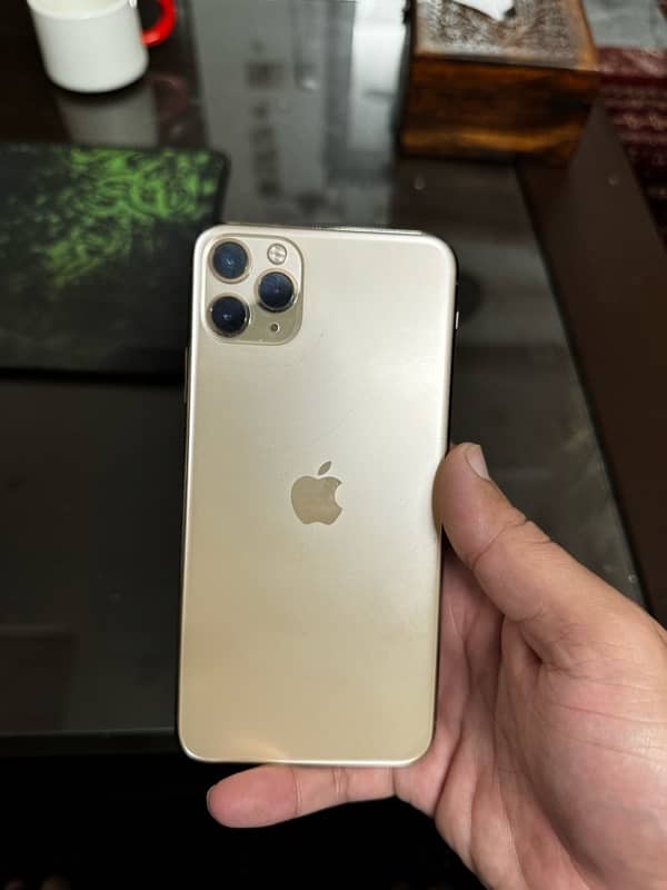 iphone 11 pro max 64gb gold physical dual 1