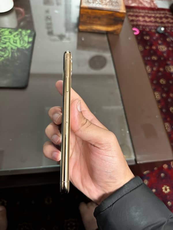 iphone 11 pro max 64gb gold physical dual 6