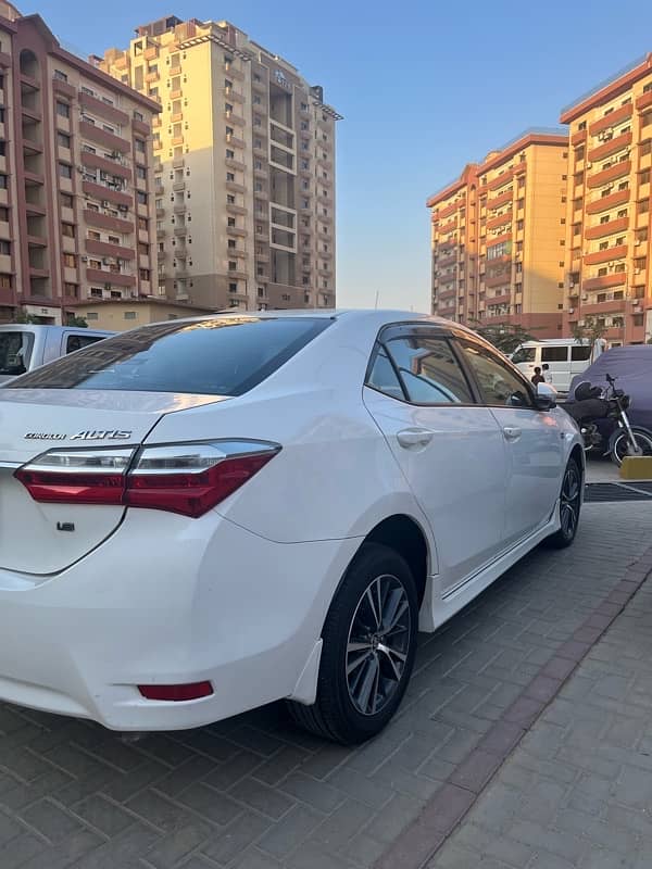 Toyota Corolla Altis 2018 3