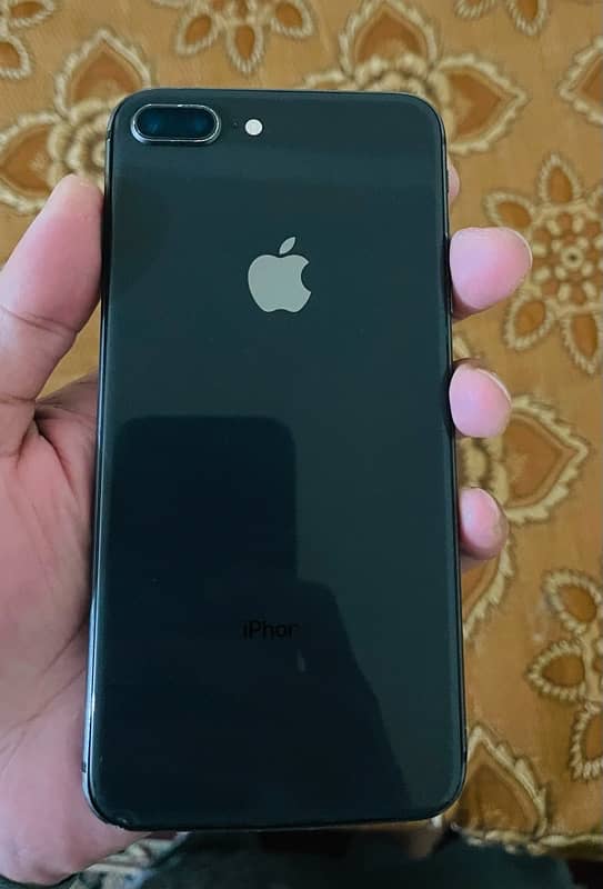 iphone 8 plus 3