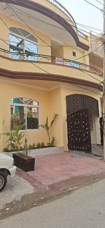 Highly-Desirable House Available In Sultan Town For Rent 0