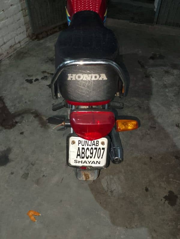 Honda CD 70 2