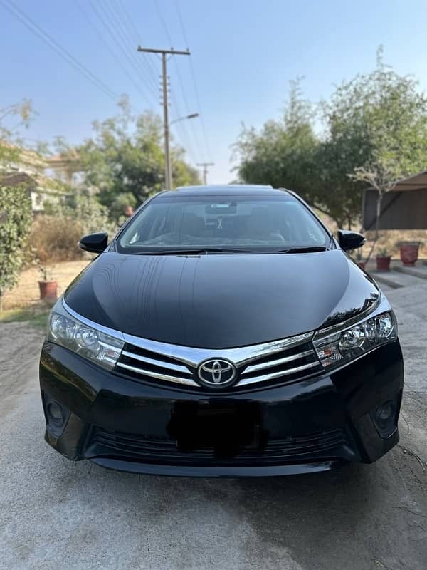 Toyota Corolla Altis Grande 2015 1