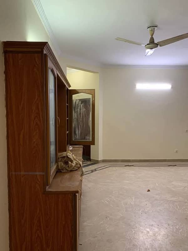 1 KANAL HOUSE FOR RENT IN JOHAR TOWN 12