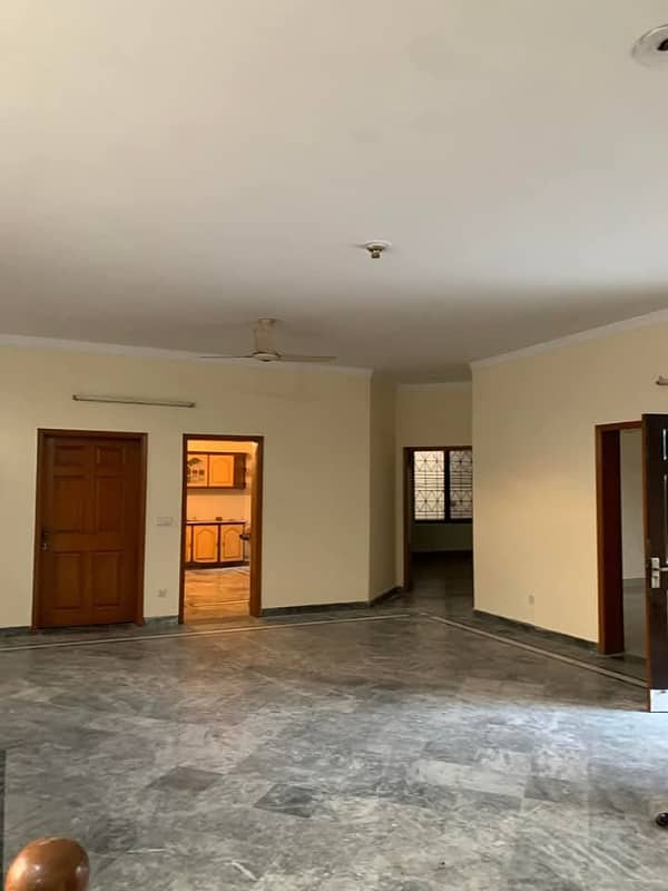 1 KANAL HOUSE FOR RENT IN JOHAR TOWN 25