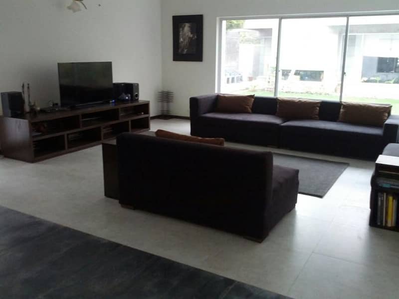 In Model Town 1 Kanal House For Sale 2