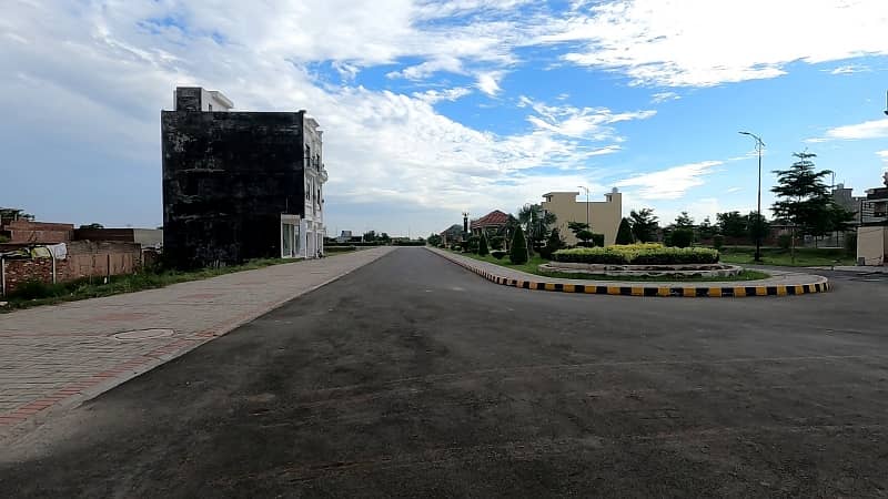 5 Marla Residential Plot For Sale In Lahore 4