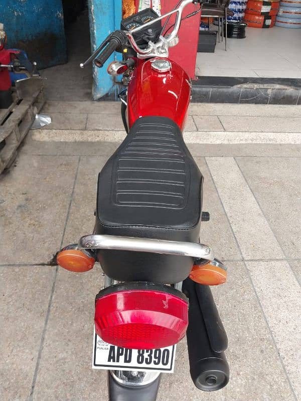 Honda 125 new cdishain 9%10 8