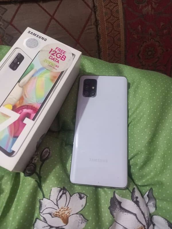 Samsung Galaxy A71 8gb 128gb 0