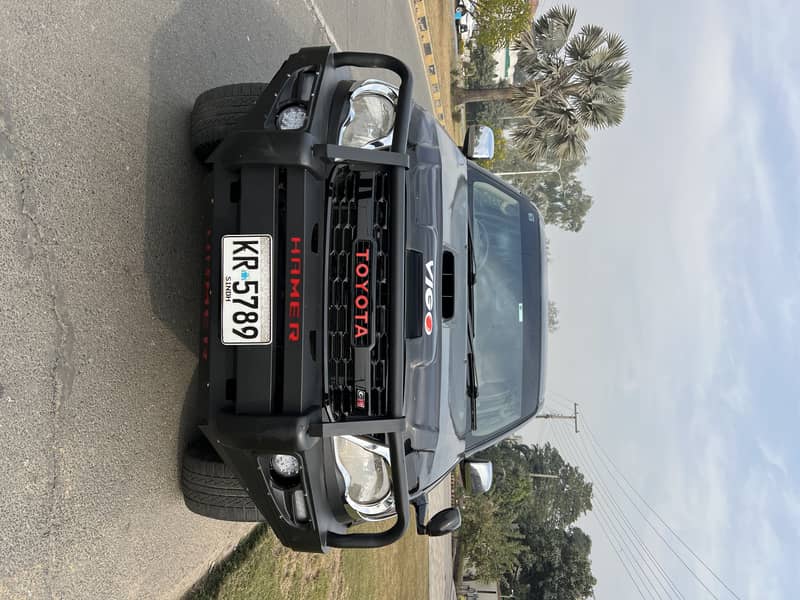 Toyota Hilux Vigo excellent condition betr surf pajero grande civic 3