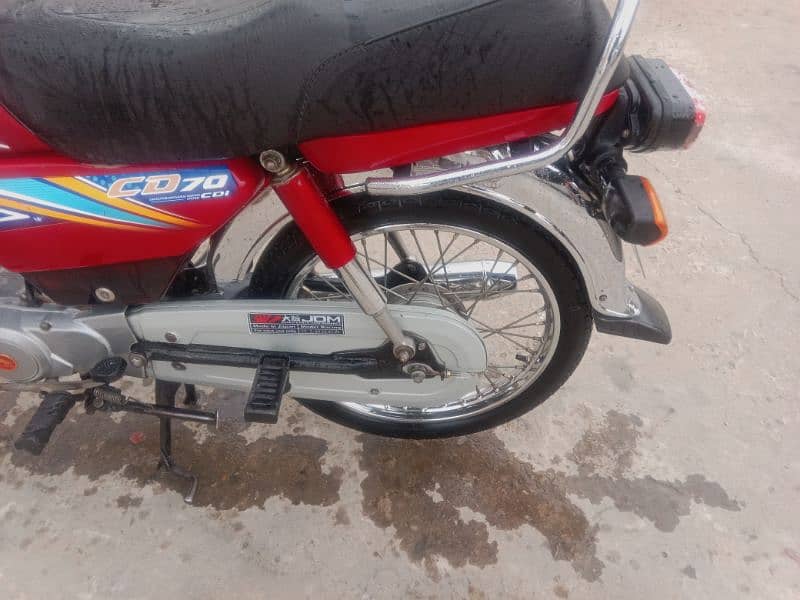 Honda cd 70 2019 with golden number 3