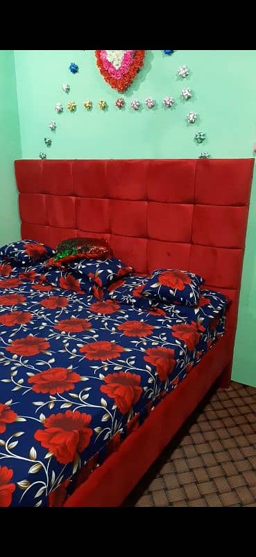 King Size Double Bed with Dressing 1