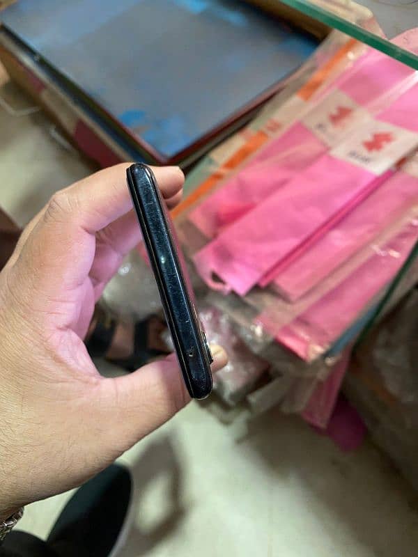 Oppo Reno 3 8/128 2