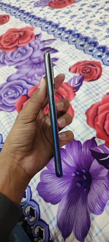 Oppo F19 128GB 5