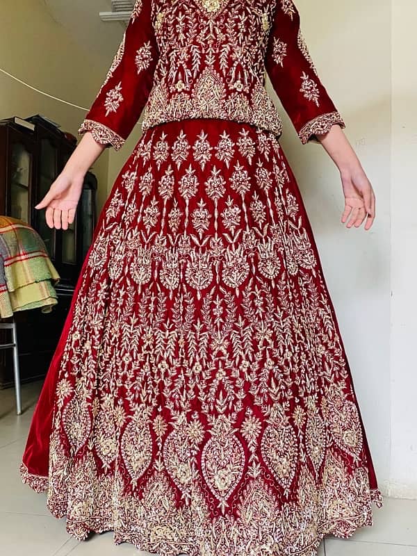 Bridal velvet lehnga 2