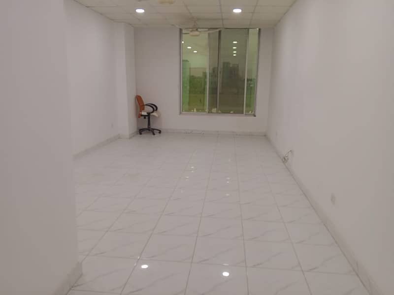 4 Marla Facing Stadium Commercial Building For Sale In A-Block Khayaban E Amin Society 17