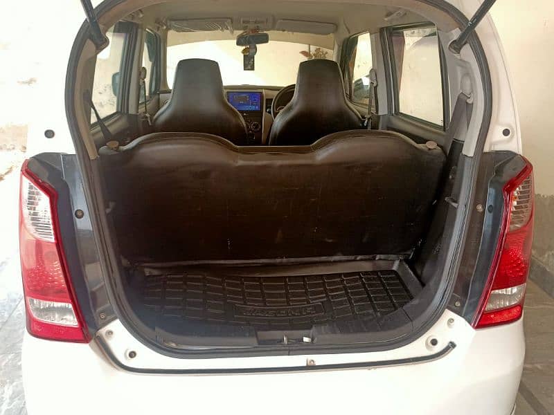 Suzuki Wagon R 2021 14