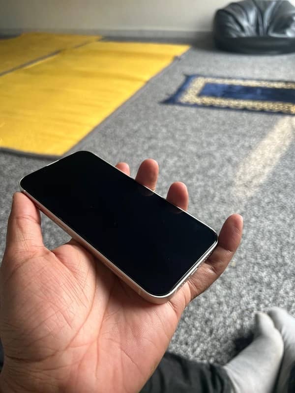 Iphone 13 128GB 9.5/10 Non PTA 5