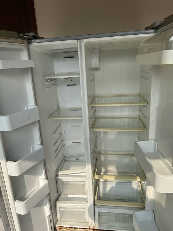 samsung fridge double  door 3