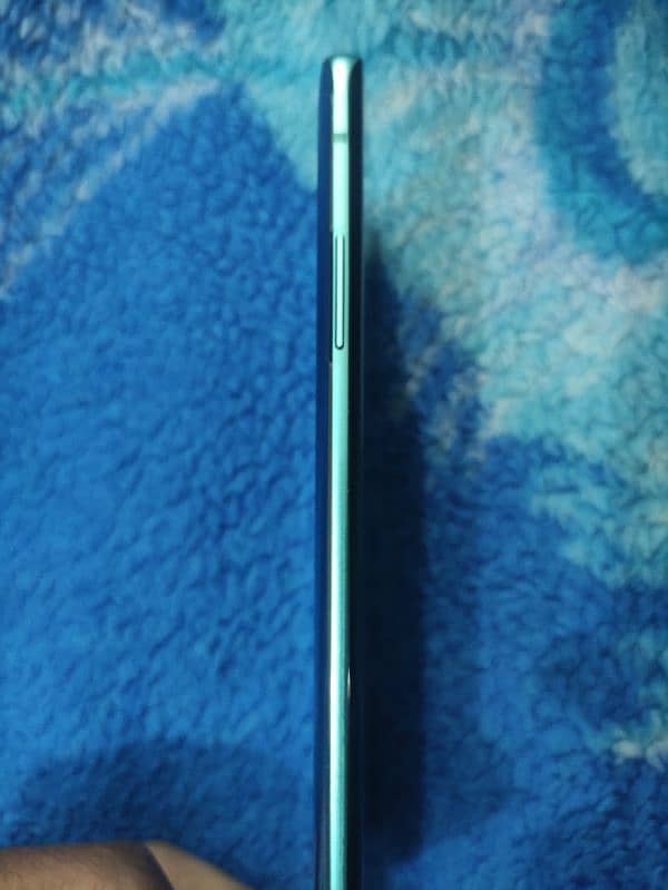 OnePlus 8 10/10 condition 2