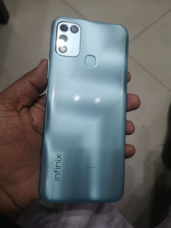 infinix Hot 10 play 4gb 64gb 2