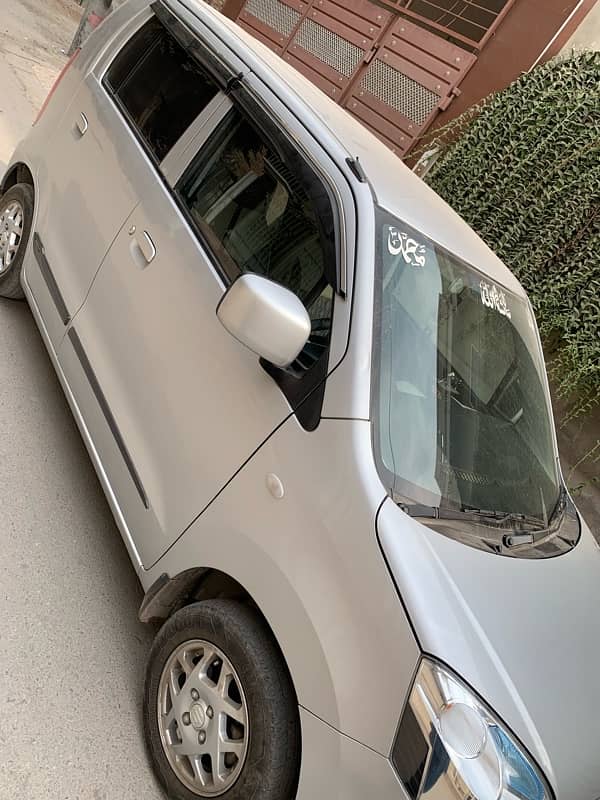 Suzuki Wagon R 2019 8