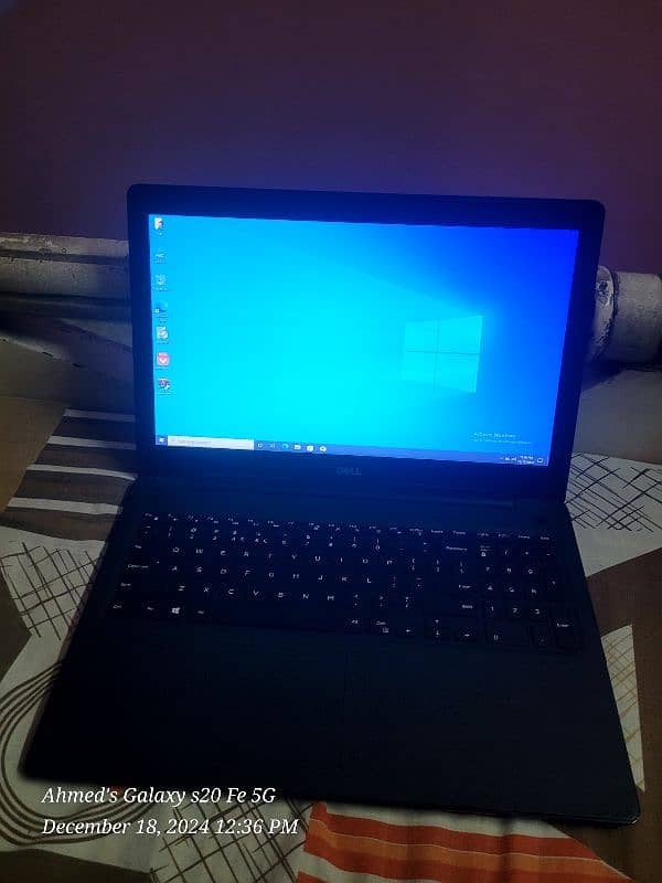 Dell Laptop 1 tb ssd 16 GB DDR4 2