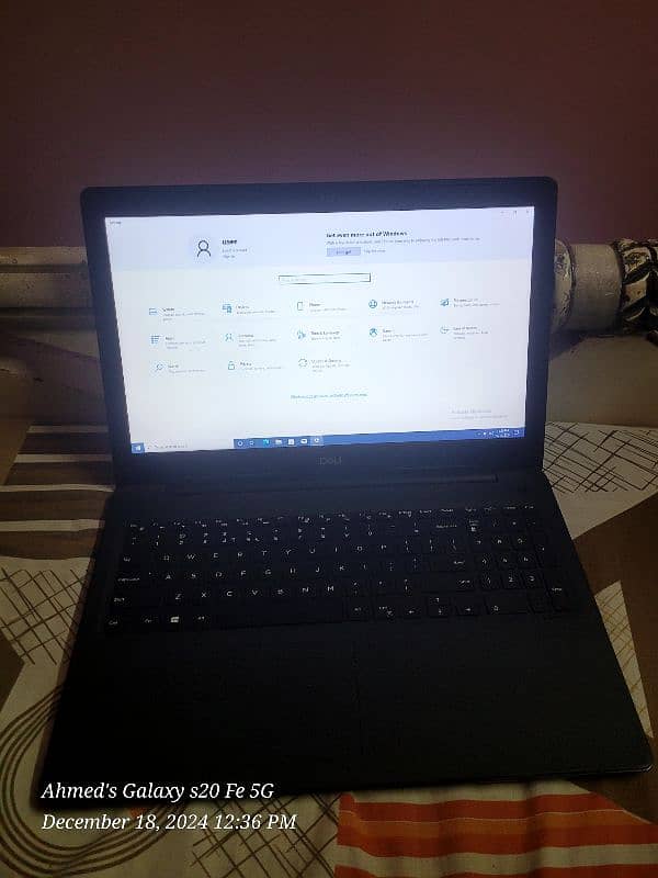 Dell Laptop 1 tb ssd 16 GB DDR4 9