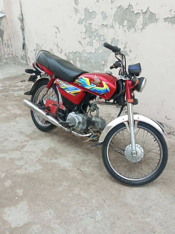 Honda 70 2021 Model lush condition. 03168026392.03059364797 1