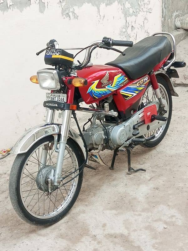 Honda 70 2021 Model lush condition. 03168026392.03059364797 2