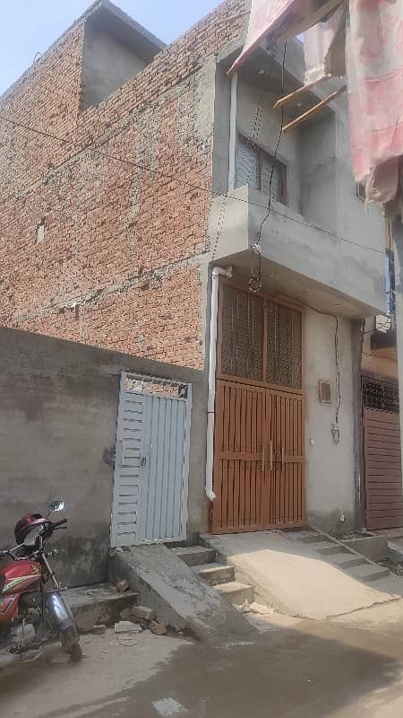 SHOUKAT TOWN NEAR TO MAIN ROAD  3 MARLA 15 FEET HOUSE URGENT FOR SALE OWNER GOING ABROAD 1