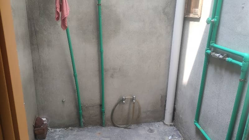 SHOUKAT TOWN NEAR TO MAIN ROAD  3 MARLA 15 FEET HOUSE URGENT FOR SALE OWNER GOING ABROAD 24