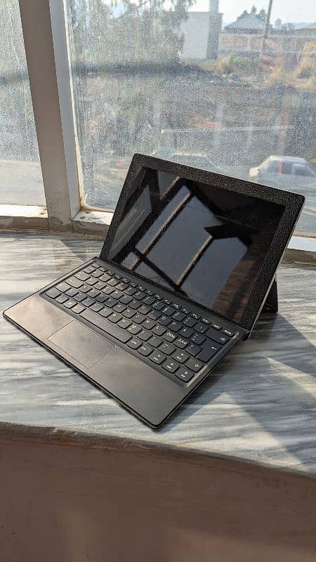 Lenovo i3 6th Generation 4