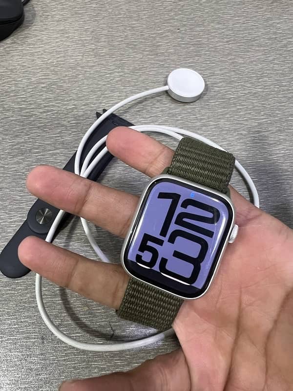 Apple watch series 9 (45mm) 0