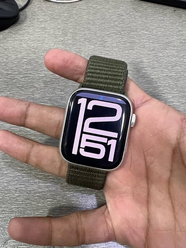 Apple watch series 9 (45mm) 3