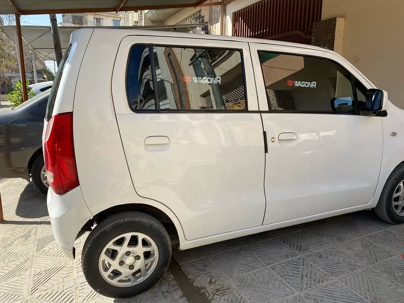 Suzuki Wagon R 2018 3