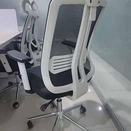 Office Luxury Chair 1