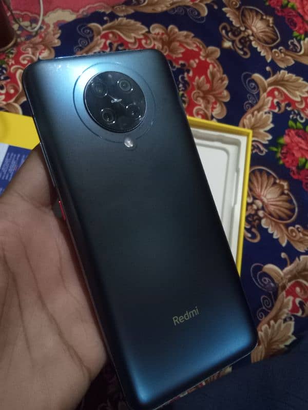 Xiaomi Poco f2 pro 0