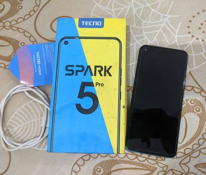 Techno spark 5 Pro 4/64 2