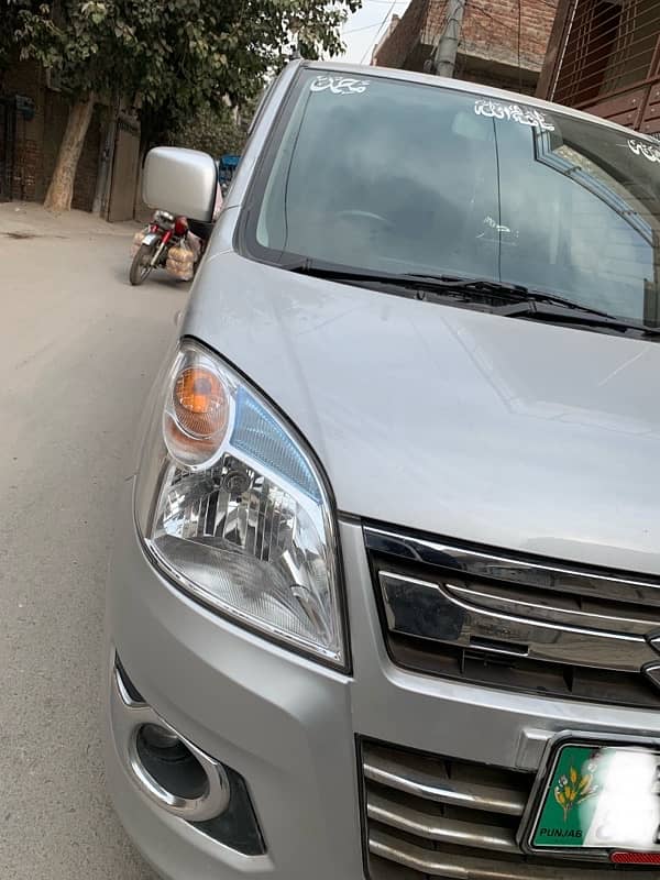 Suzuki Wagon R 2019 1