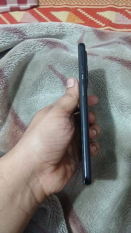 OnePlus 9 pro 8gb 256gb dual sim ok 2