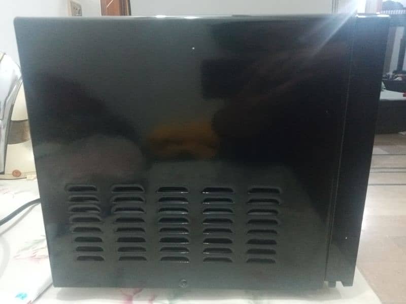 dawlance microwave for sale model: DW 296 2