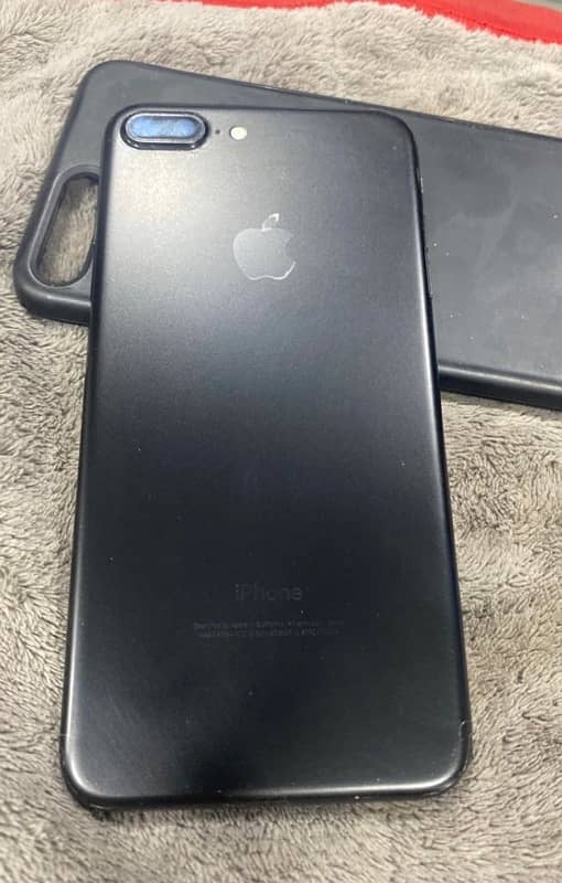 iphone 7 plus 128 Gb pta approved 2