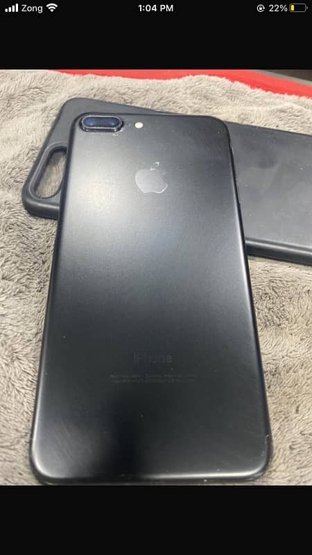 iphone 7 plus 128 Gb pta approved 4