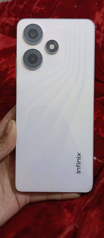 Infinix hot 30 with all Assesries 8/128 no open repair 5