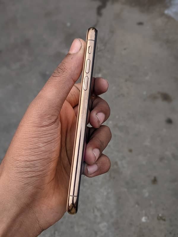 iPhone XS 256 GB non pta factory unlock 6